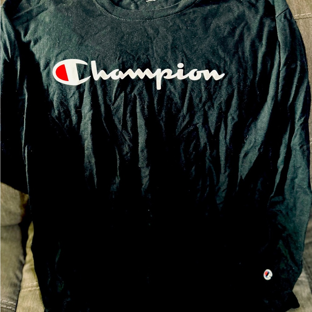 Men’s champion long sleeve shirt